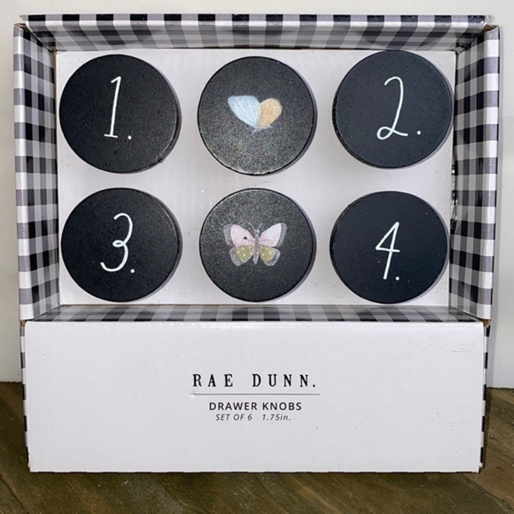 Rae Dunn butterfly drawer knobs (set of 6) NWT
